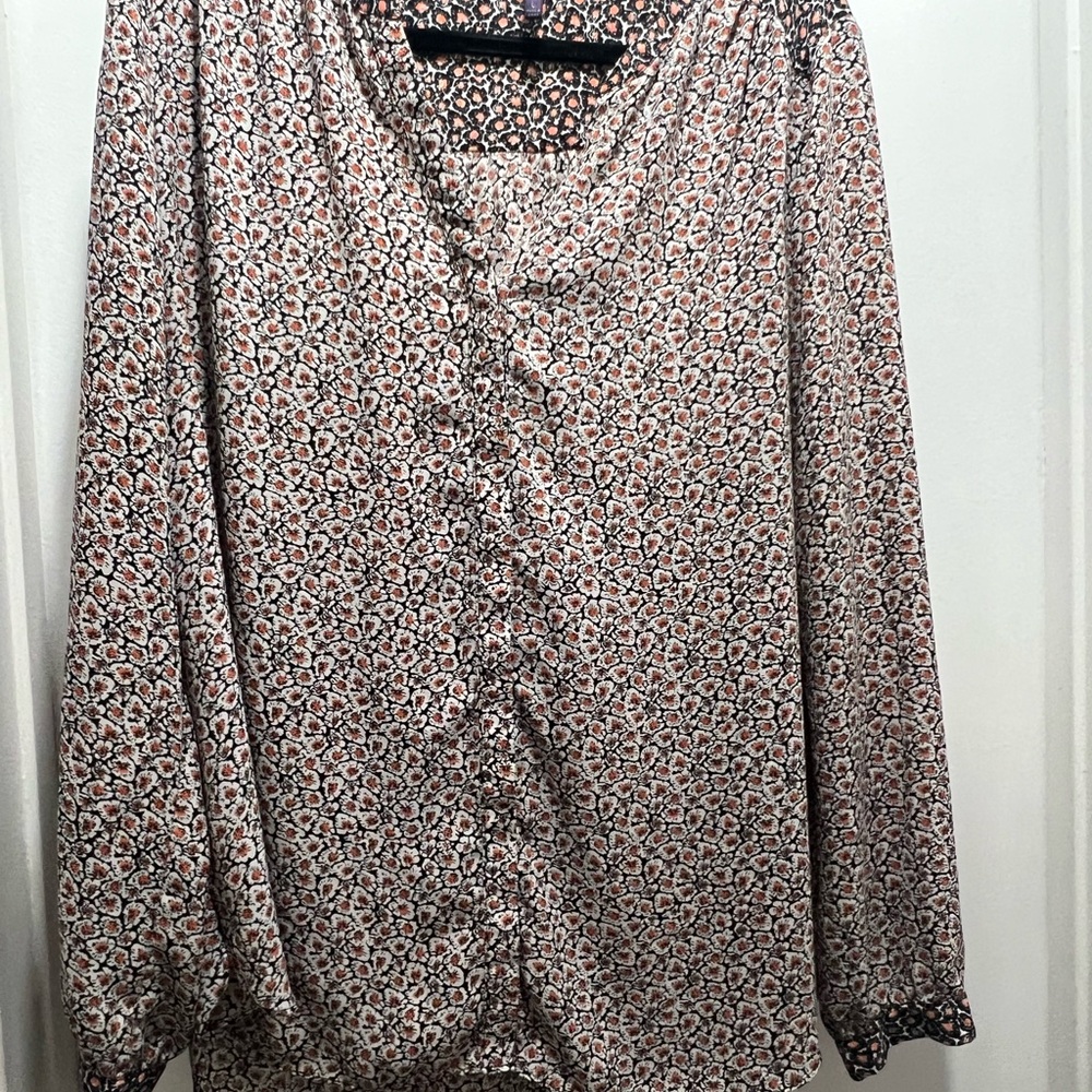 NYDJ Cream Ruched 3/4 Sleeve Blouse